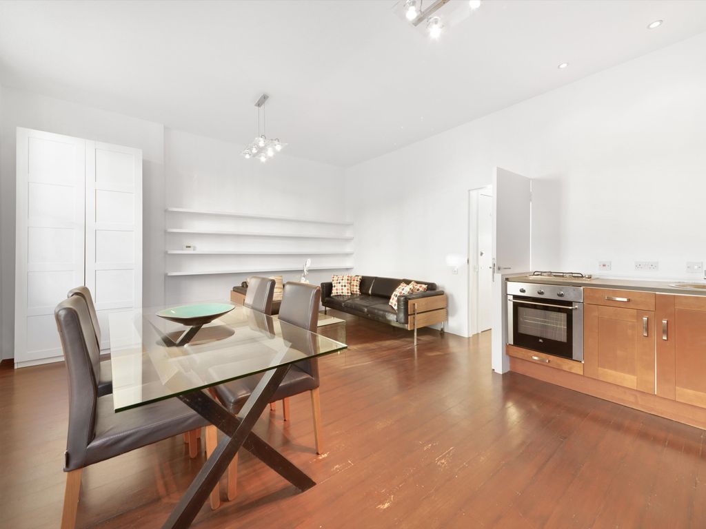 1 bed flat for sale in Craven Terrace, London W2., £525,000