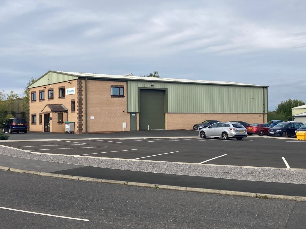 Warehouse to let in 7 Ellerbeck Court, Stokesley Middlesbrough TS9, £44,000 pa