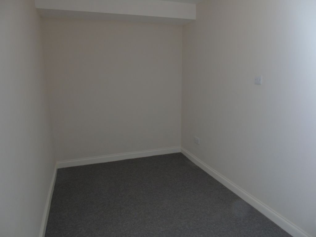 1 bed flat for sale in Russell Street, Gloucester GL1, £119,995