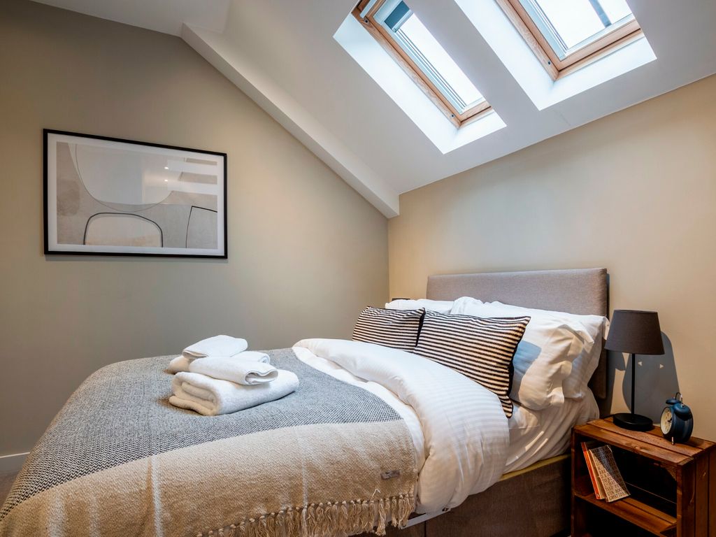 3 bed flat to rent in Ironworks Road, Backbarrow, Ulverston LA12, £1,375 pcm