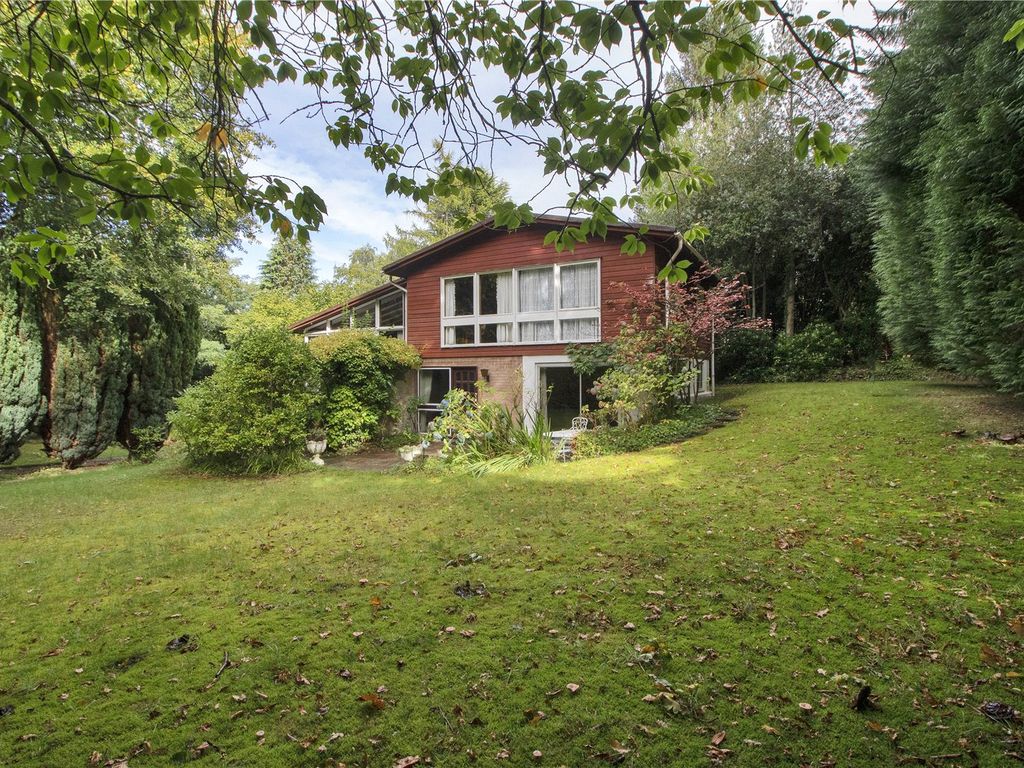3 bed detached house for sale in Copt Hall Road, Ightham, Sevenoaks, Kent TN15, £775,000