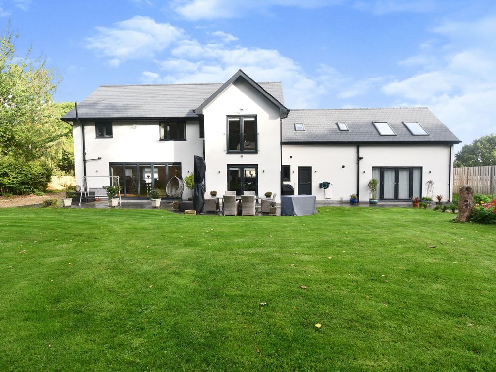 5 bed detached house for sale in Grey Hill Court, Caerwent NP26, £1,000,000