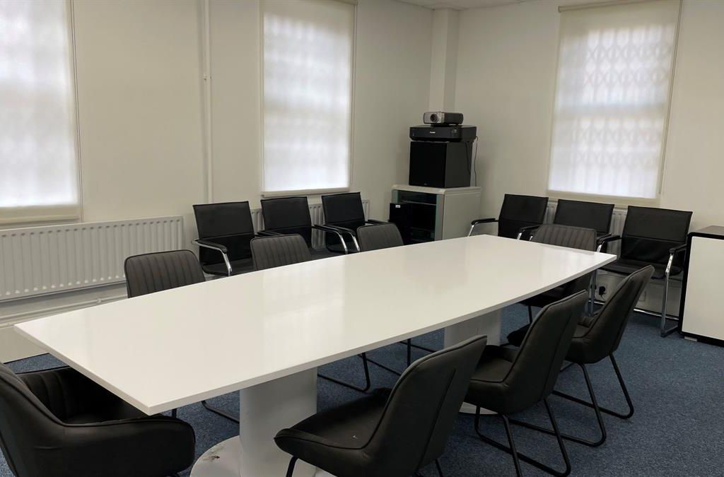 Office to let in Suite 2, Progress Business Centre, Whittle Parkway, Slough SL1, £19,000 pa