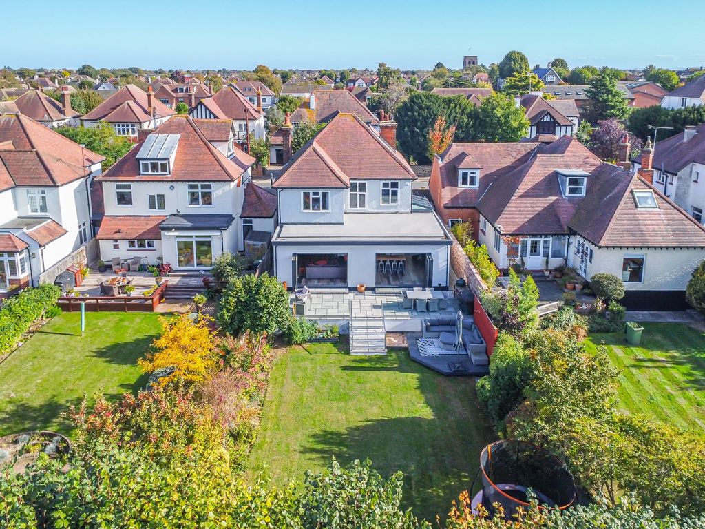 4 bed detached house for sale in Tyrone Road, Thorpe Bay SS1, £1,200,000