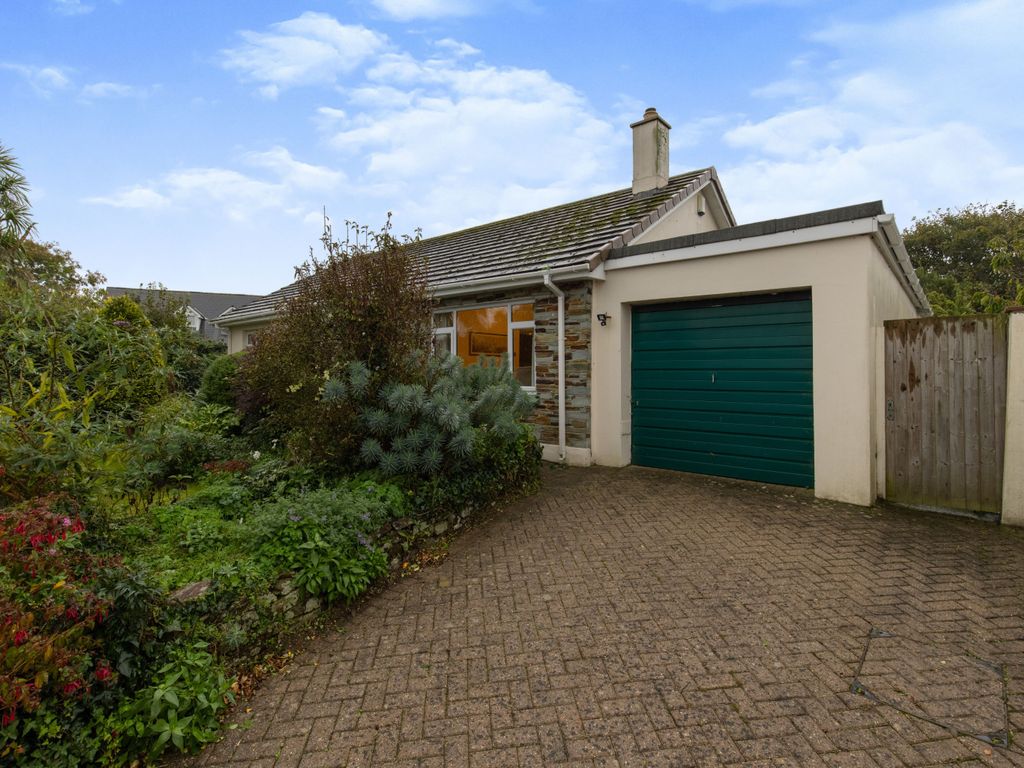 3 bed bungalow for sale in Rainyfields, Padstow PL28, £450,000