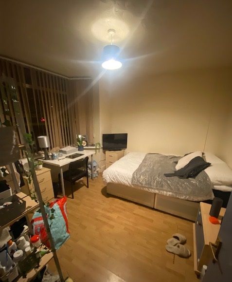 7 bed terraced house to rent in Hubert Rd, Birmingham B29, £377 pcm