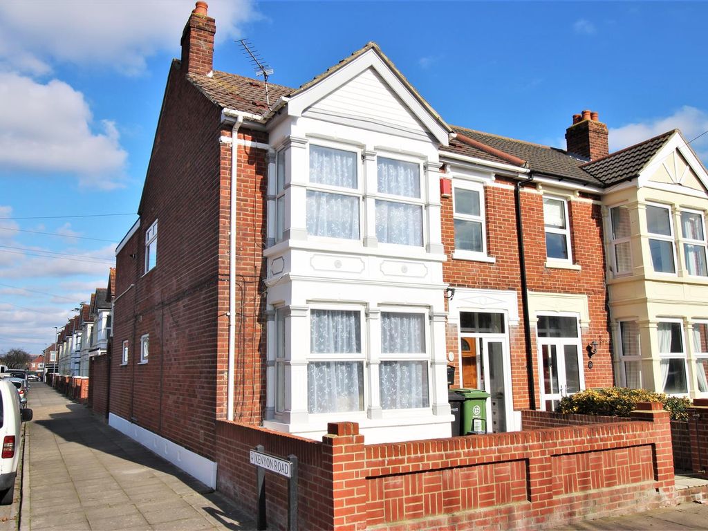 5 bed property for sale in Kirby Road, Portsmouth PO2, £525,000