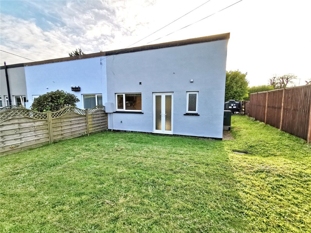 2 bed bungalow for sale in Fowey, Cornwall PL23, £150,000