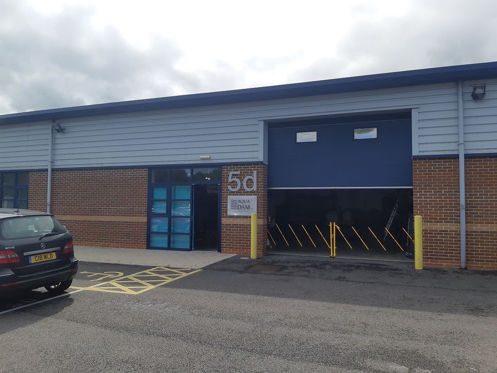 Industrial to let in Brydges Court, Castledown Business Park, Ludgershall SP11, £21,500 pa