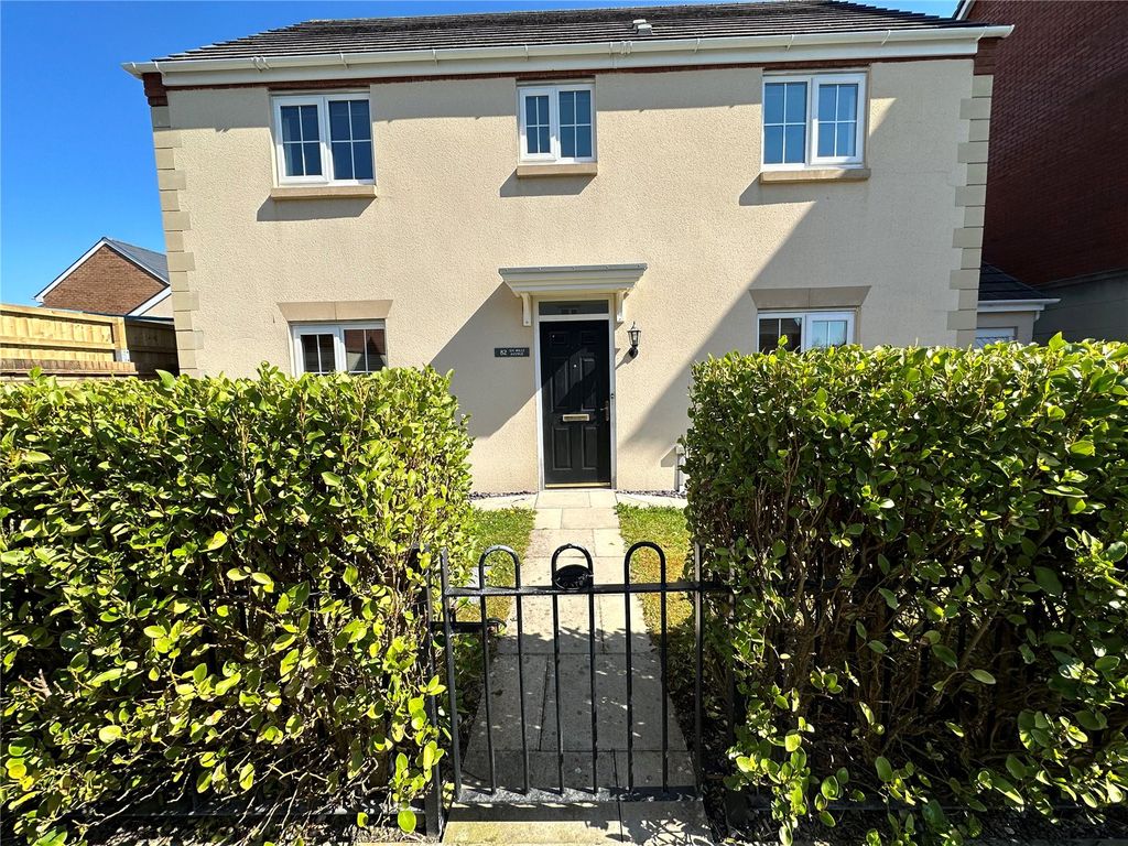 4 bed detached house for sale in Six Mills Avenue, Gorseinon, Swansea SA4, £290,000