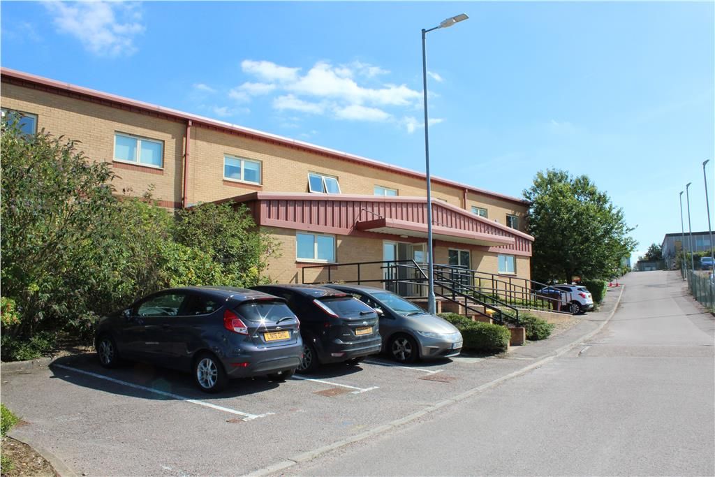 Office to let in Prospect Way, London Luton Airport, Luton LU2, £43,250 pa