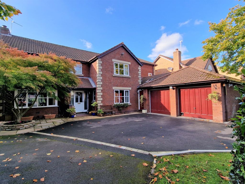 5 bed detached house for sale in Land Lane, Wilmslow SK9, £945,000