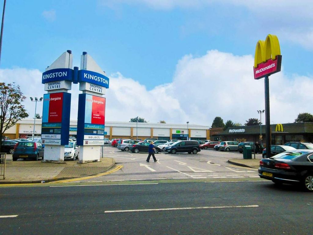 Retail premises to let in Unit 5, Kingston, Hull HU9, £50,000 pa