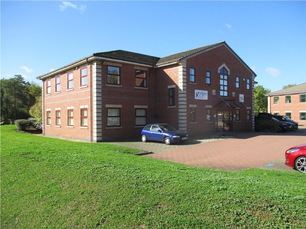 Office to let in Fraser Road, Priory Business Park, Bedford MK44, £16,500 pa