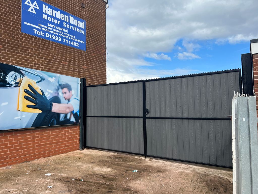 Land to let in Harden Road, Walsall WS3, £30,000 pa