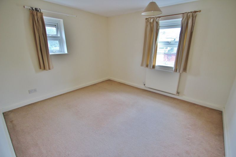 1 bed flat for sale in Dudley Road, Tunbridge Wells TN1, £165,000