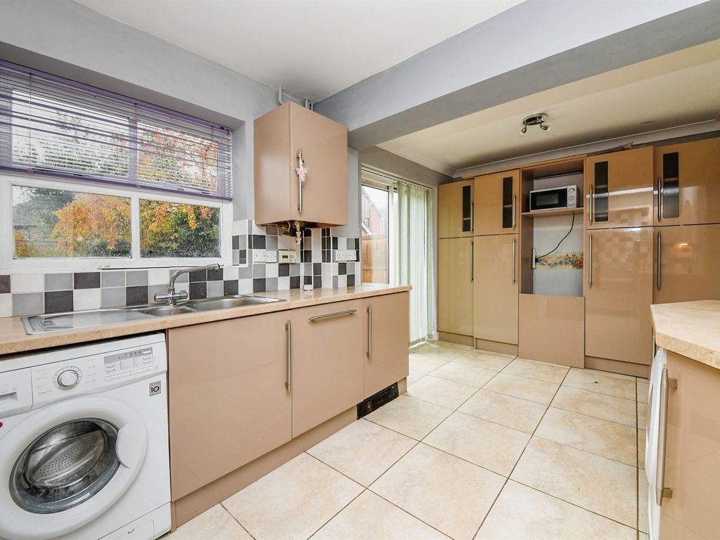 4 bed detached house for sale in Keeble Park, Maldon CM9, £440,000