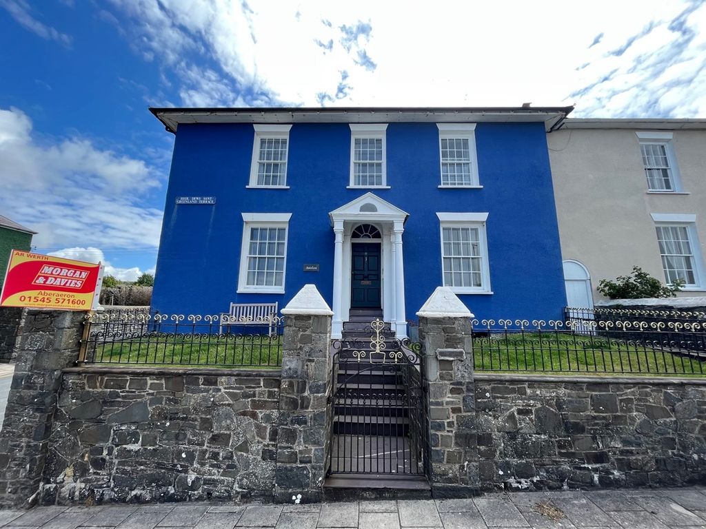 5 bed town house for sale in Greenland Terrace, Aberaeron SA46, £515,000