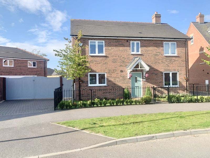 4 bed detached house for sale in Becklands Avenue, New Waltham, Grimsby DN36, £399,950