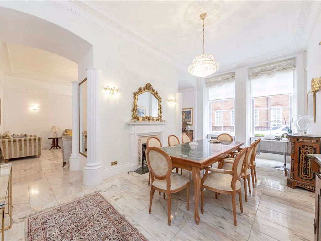 7 bed flat for sale in Kensington Gore, London SW7, £6,950,000