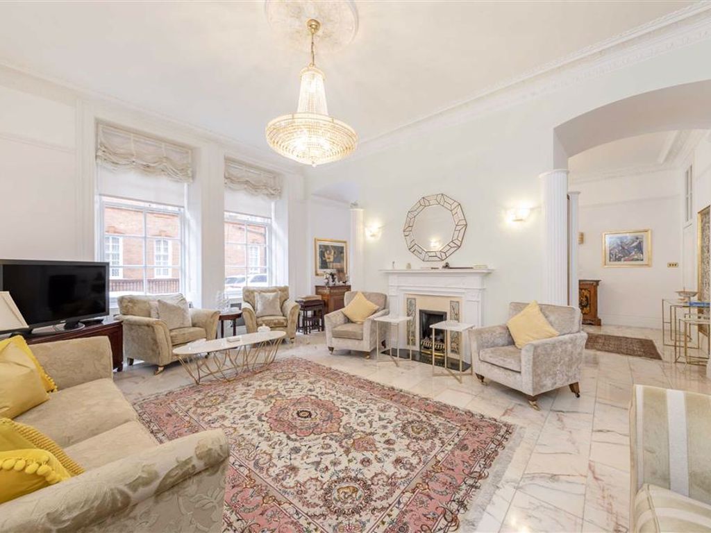 7 bed flat for sale in Kensington Gore, London SW7, £6,950,000