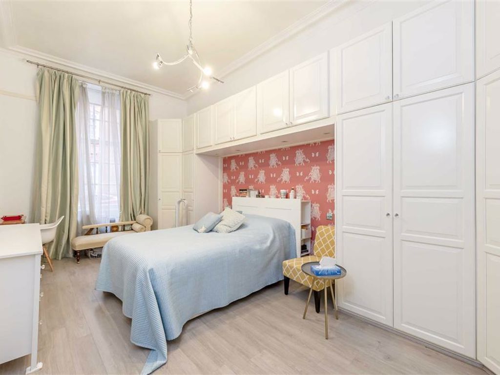 7 bed flat for sale in Kensington Gore, London SW7, £6,950,000