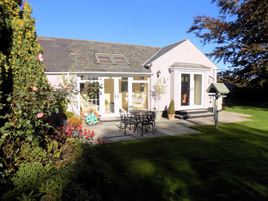 3 bed bungalow for sale in Pen-Y-Ball, Brynford, Holywell, 8Ld. CH8, £425,000
