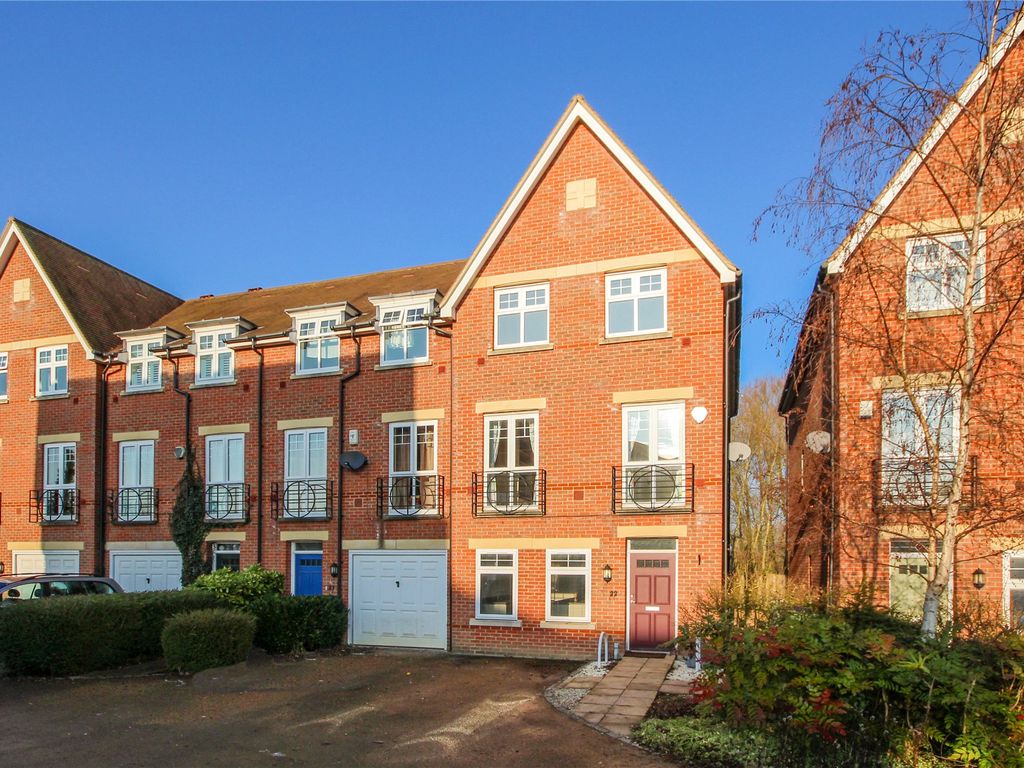4 bed end terrace house for sale in Coxs Ground, Oxford OX2, £975,000