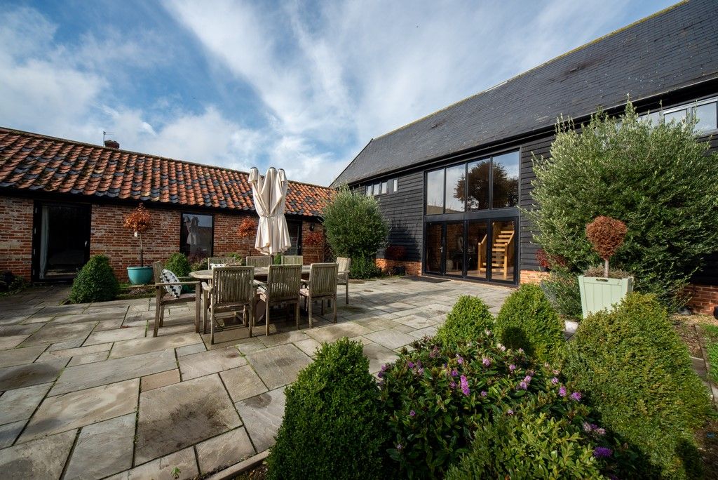 6 bed barn conversion for sale in Church Road, Bacton, Stowmarket, Suffolk IP14, £995,000