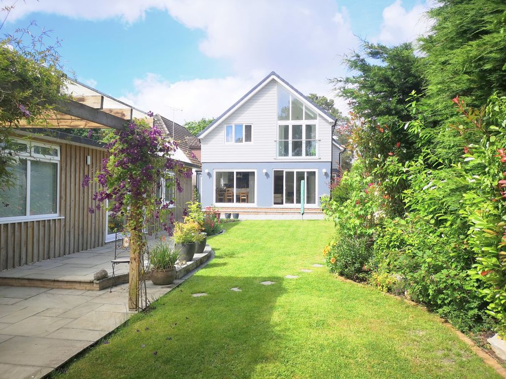 5 bed detached house for sale in Organford Road, Holton Heath, Poole BH16, £825,000