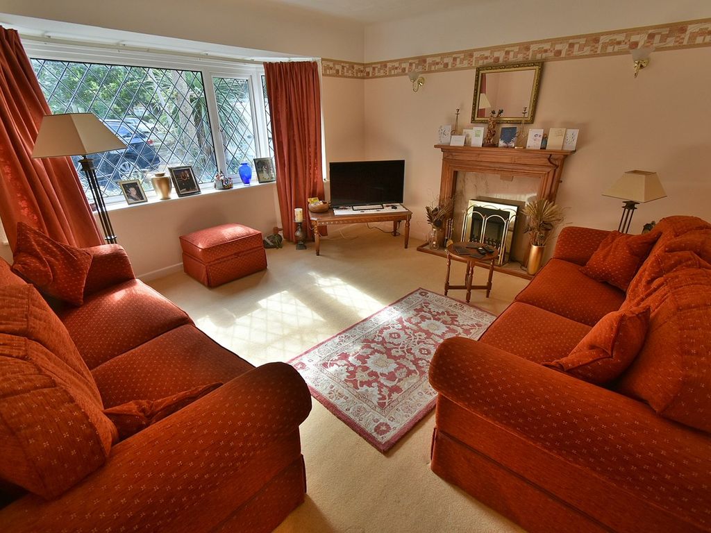 3 bed detached bungalow for sale in Magna Road, Bournemouth BH11, £550,000