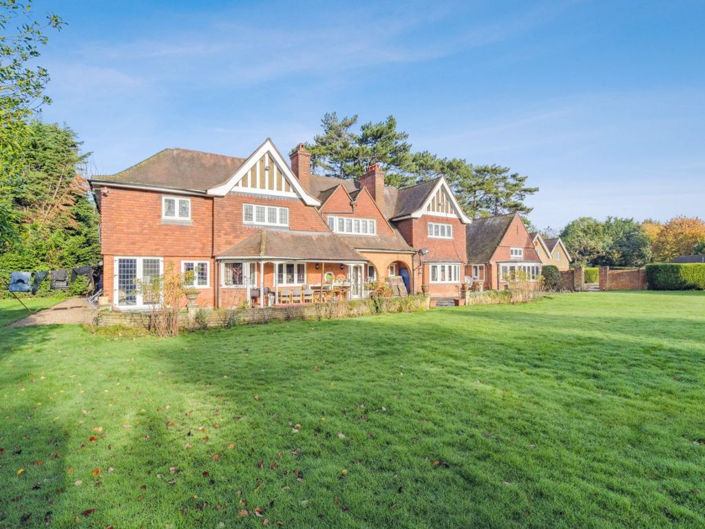 6 bed detached house for sale in Fir Tree Avenue, Stoke Poges, Slough SL2, £2,599,500