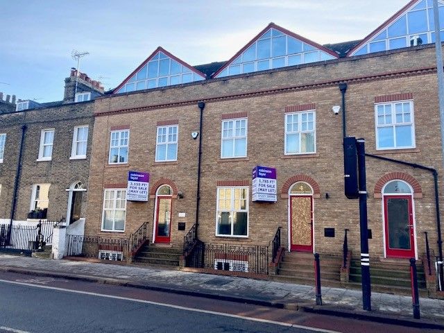 Office to let in Newmarket Road, Cambridge CB5, £70,000 pa