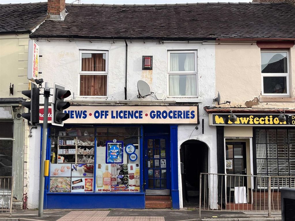 Retail premises to let in High Street, Wolstanton, Newcastle ST5, £13,500 pa