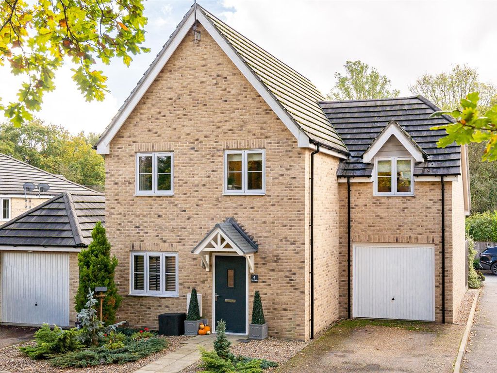 4 bed detached house for sale in The Oaks, Takeley, Bishop