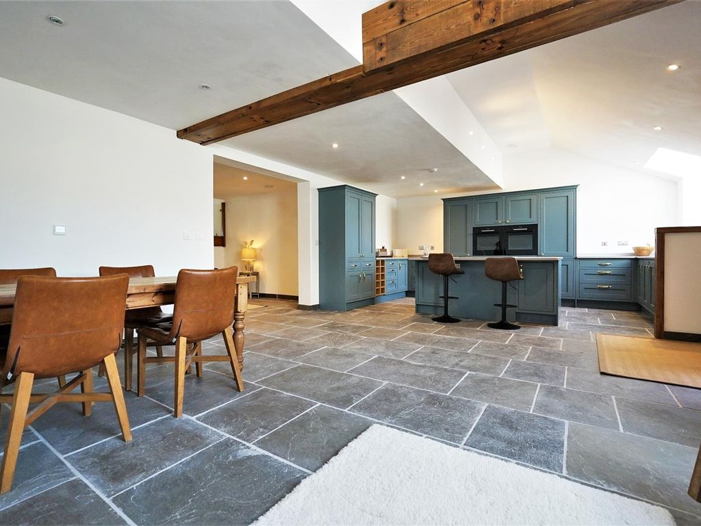 4 bed barn conversion for sale in Broughton Beck, Ulverston LA12, £510,000