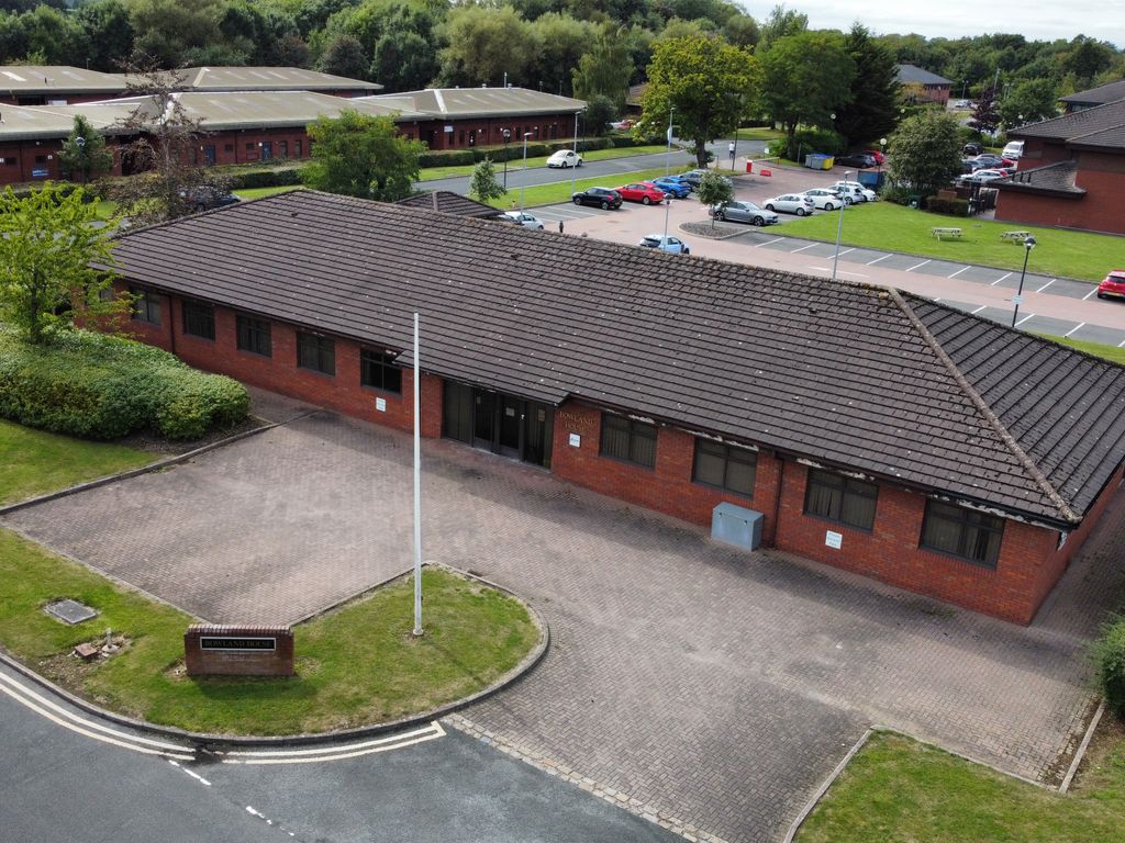 Office to let in Gadbrook Park, Northwich CW9, £54,564 pa