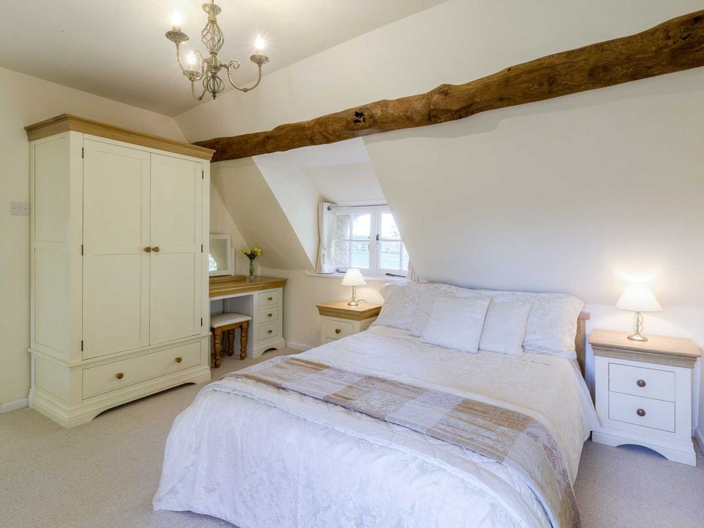 3 bed cottage for sale in Wicken Wood Cottage, Leckhampstead Road, Wicken MK19, £950,000