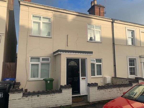 5 bed terraced house to rent in Forfield Place, Leamington Spa CV31, £2,300 pcm
