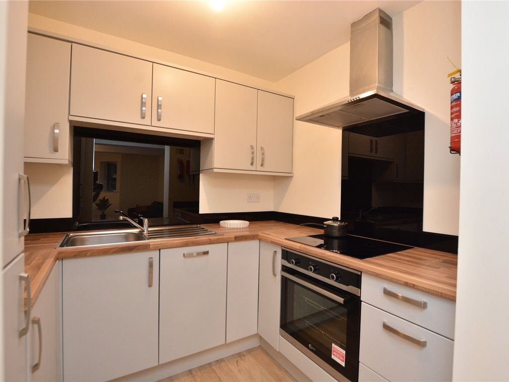 1 bed flat for sale in Flat 1, Chapeltown Road, Leeds LS7, £175,000