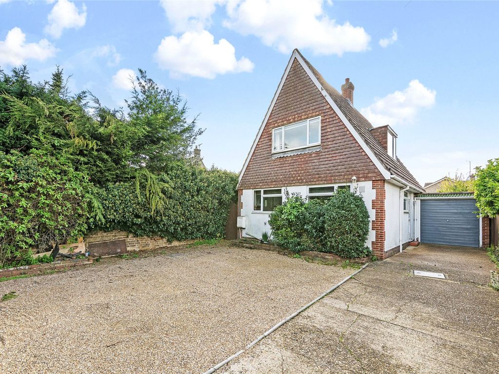 3 bed detached house for sale in Leylands Road, Burgess Hill, West Sussex RH15, £400,000