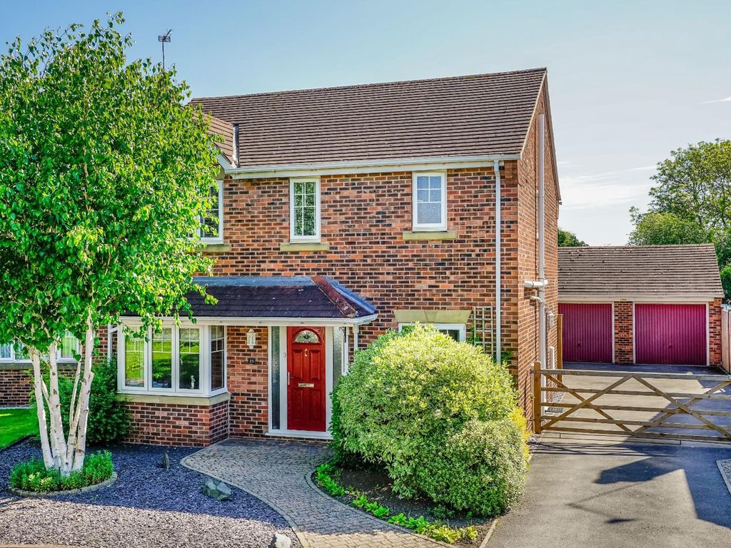 4 bed detached house for sale in Dykes Lane, Copmanthorpe, York YO23, £560,000