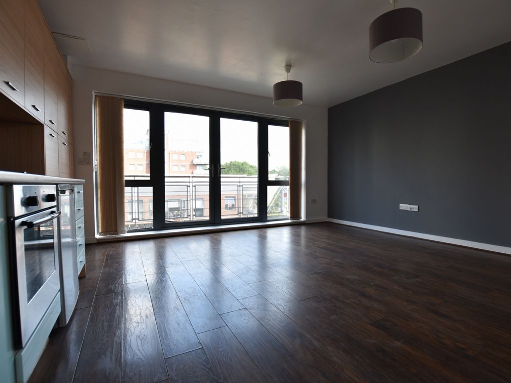 1 bed flat for sale in Bagley House, Berber Parade, Woolwich SE18, £270,000