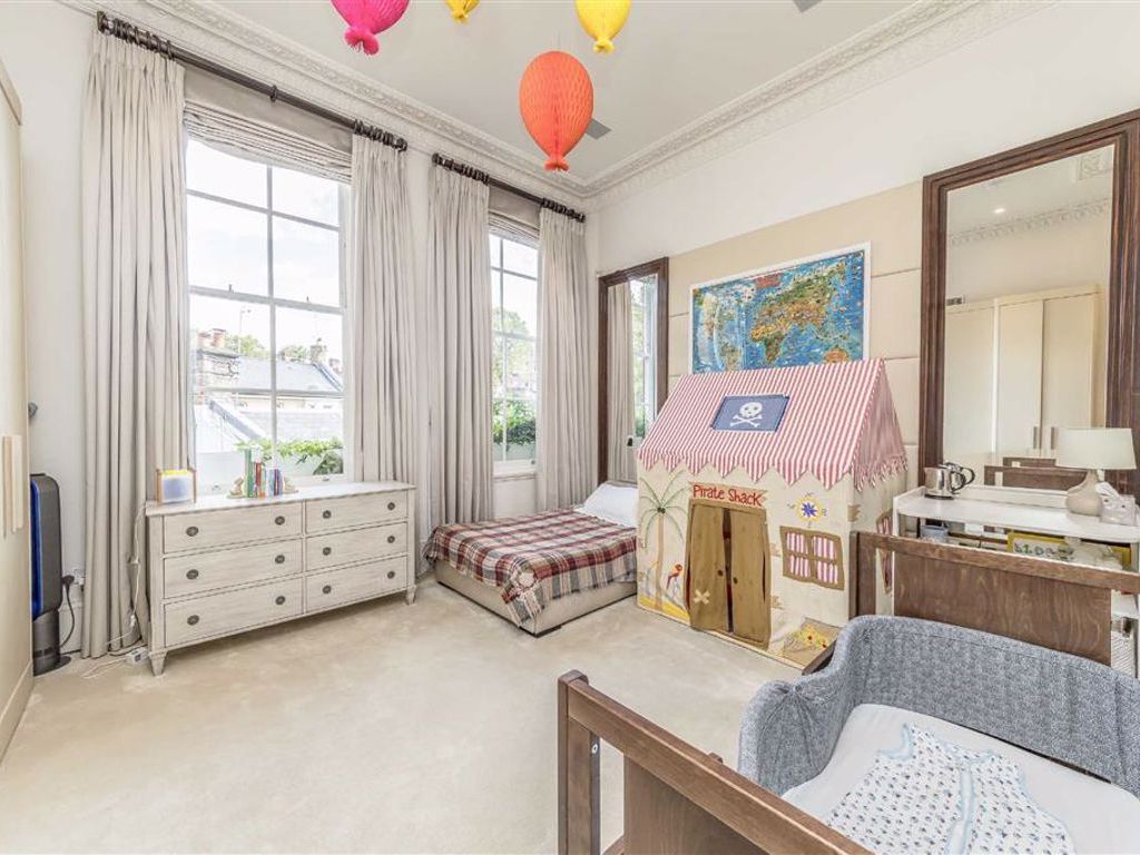 5 bed flat for sale in Pont Street, London SW1X, £20,000,000