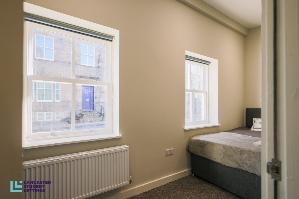 2 bed flat to rent in Flat 4, 14, Queen Street LA1, £600 pcm