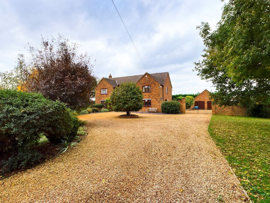 5 bed detached house for sale in Downham Road, Salters Lode, Downham Market PE38, £850,000
