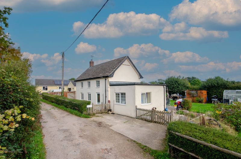 3 bed cottage for sale in Lane End, Wareham BH20, £460,000