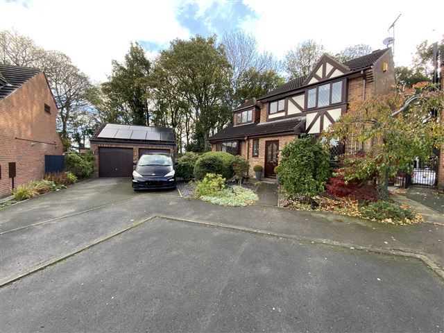4 bed detached house for sale in Rectory Gardens, Todwick, Sheffield S26, £450,000