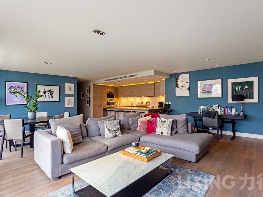 3 bed flat for sale in Park Street, London SW6, £1,800,000