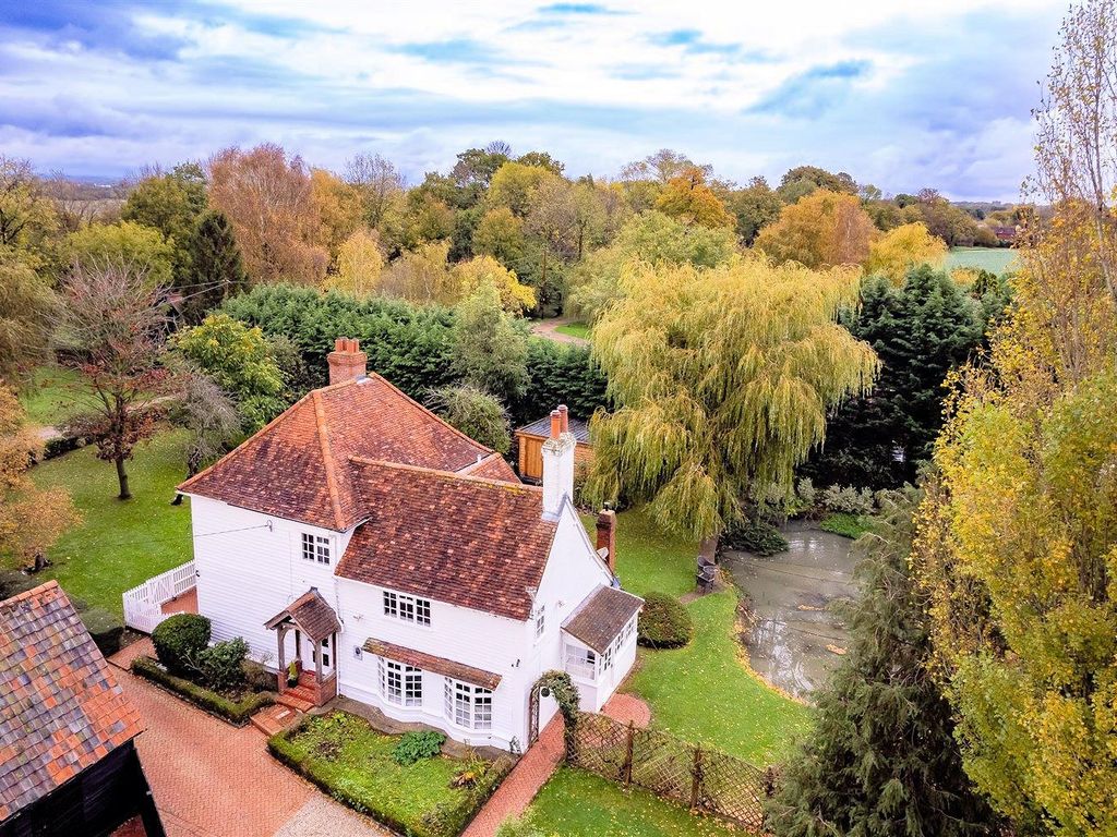 3 bed detached house for sale in Epping Long Green, Epping Green, Epping CM16, £1,200,000